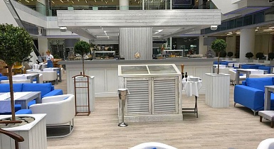 Ресторан в одном из ТЦ Москвы Ресторан в одном из ТЦ Москвы